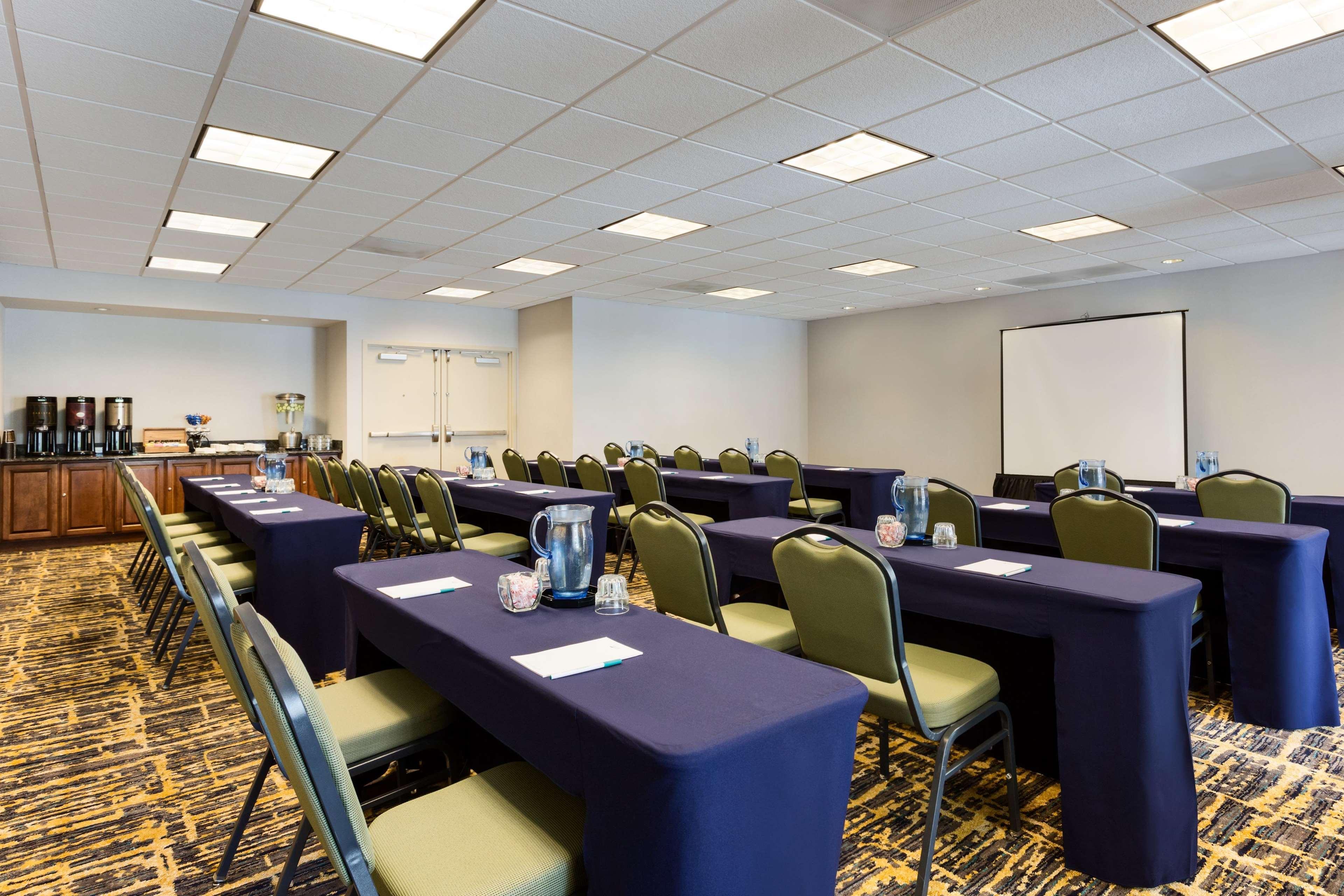 Homewood Suites By Hilton San Diego Airport-Liberty Station Ανέσεις φωτογραφία